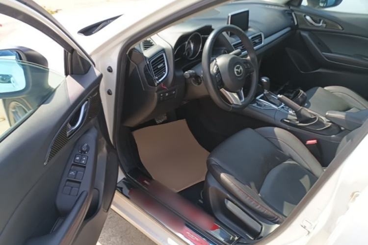 Used Mazda 3 Axela 2014 Sedan 2.0L Automatic Flagship Model Left Front Seat
