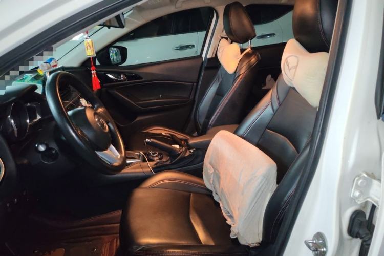 Used Mazda 3 Axela 2014 Sedan 1.5L Automatic Comfort Model Left Front Seat
