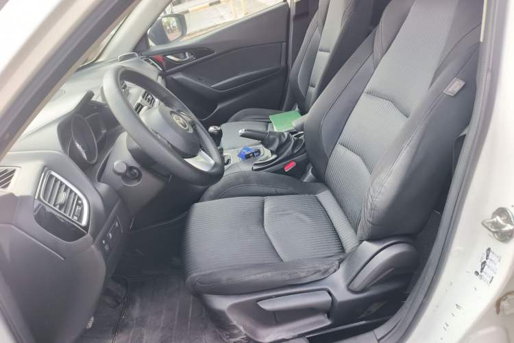 Used Mazda 3 Axela 2014 Sedan 1.5L Manual Comfort Model Left Front Seat