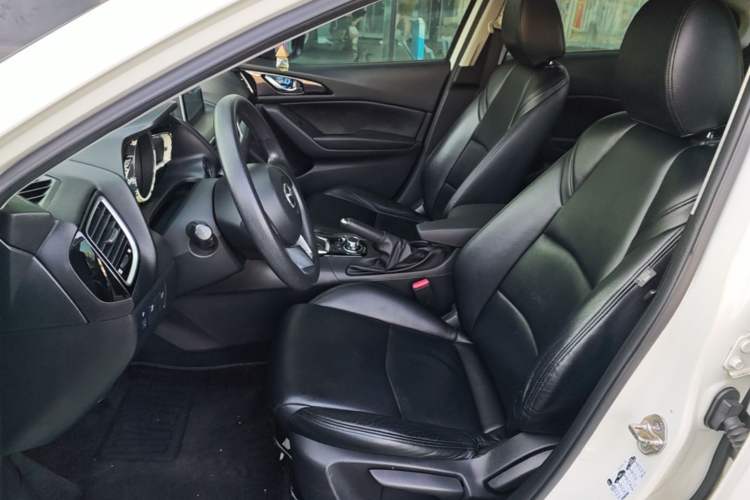 Used Mazda 3 Axela 2014 Sedan 1.5L Automatic Luxury Model Left Front Seat