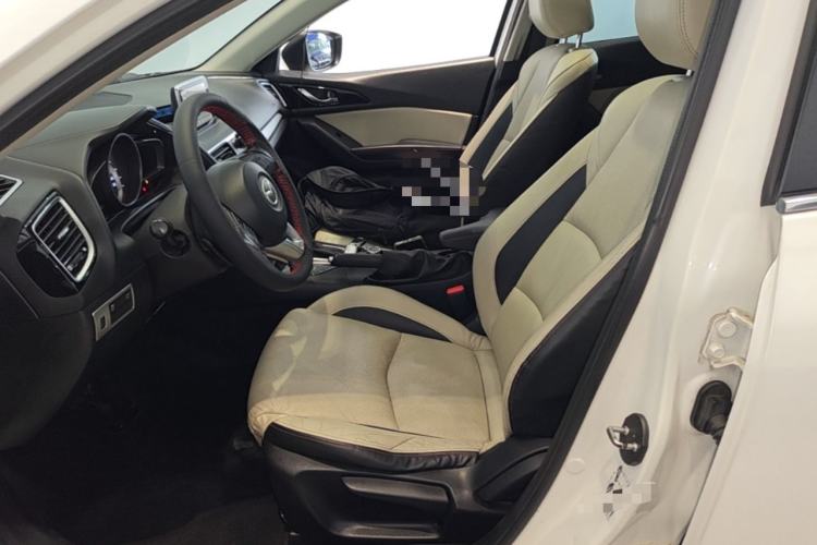 Used Mazda 3 Axela 2014 Sedan 2.0L Automatic Sport Model Left Front Seat
