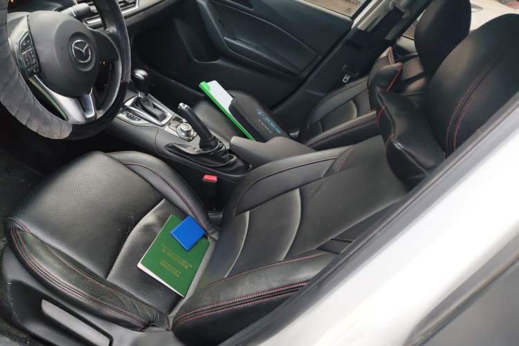 Used Mazda 3 Axela 2014 Sedan 1.5L Automatic Comfort Model Left Front Seat