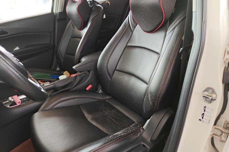 Used Mazda 3 Axela 2014 Sedan 1.5L Automatic Luxury Model Left Front Seat