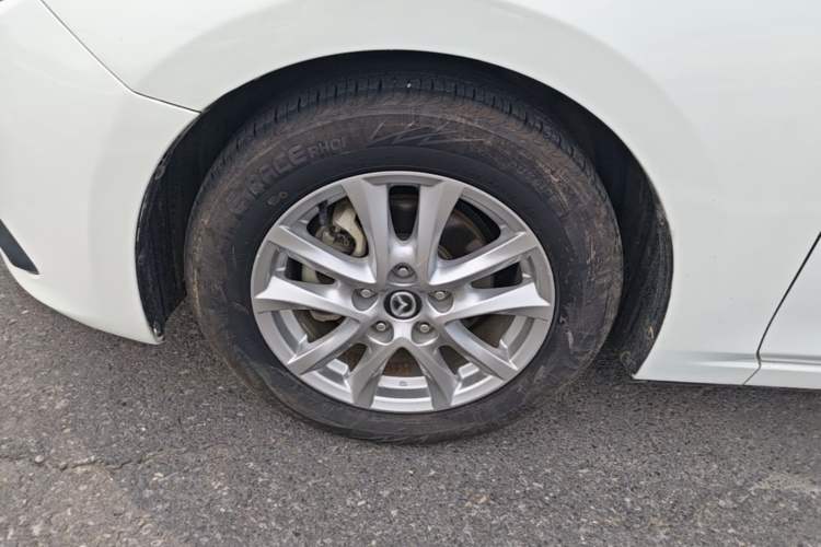 Used Mazda 3 Axela 2014 Sedan 1.5L Automatic Luxury Model Left Front Wheel Hub