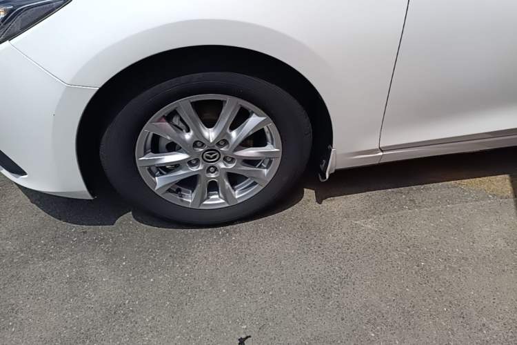 Used Mazda 3 Axela 2014 Hatchback 1.5L Automatic Luxury Model Left Front Wheel Hub