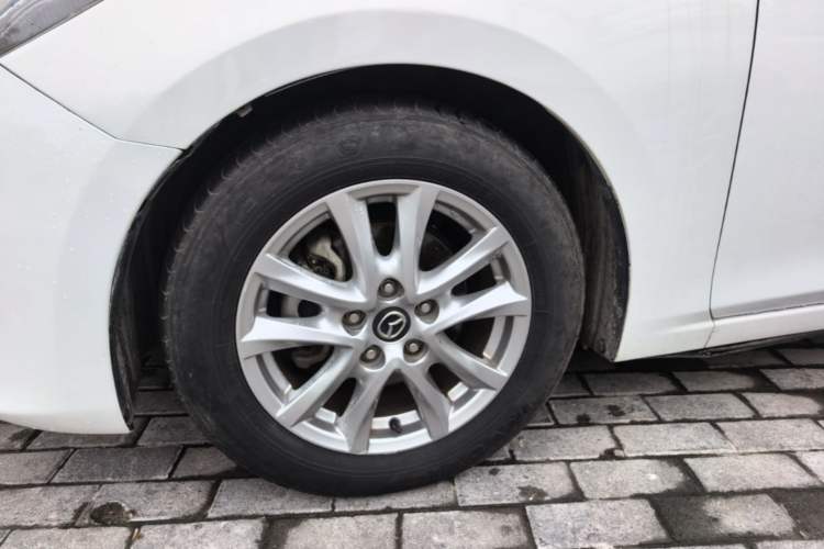 Used Mazda 3 Axela 2014 Hatchback 1.5L Automatic Luxury Model Left Front Wheel Hub