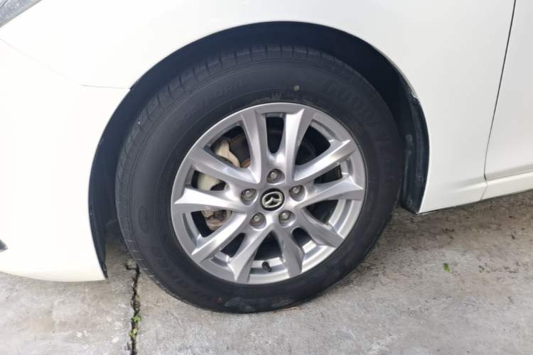 Used Mazda 3 Axela 2014 Sedan 1.5L Automatic Luxury Model Left Front Wheel Hub
