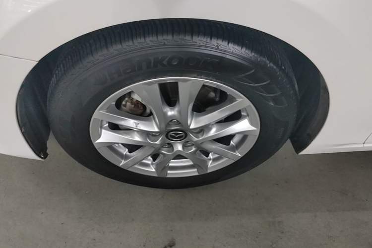 Used Mazda 3 Axela 2014 Sedan 1.5L Automatic Luxury Model Left Front Wheel Hub