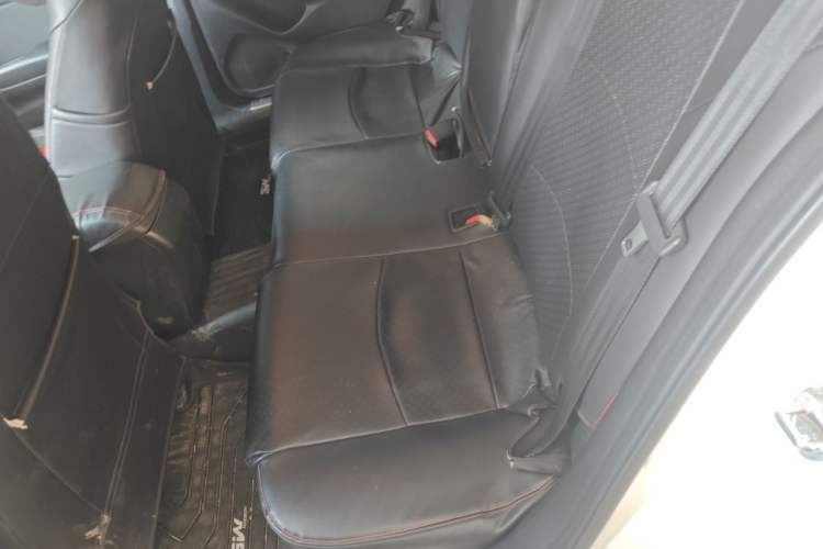 Used Mazda 3 Axela 2014 Sedan 1.5L Automatic Comfort Model Left Rear Seat