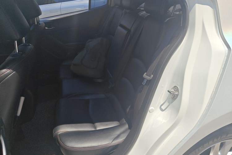 Used Mazda 3 Axela 2014 Sedan 1.5L Automatic Comfort Model Left Rear Seat