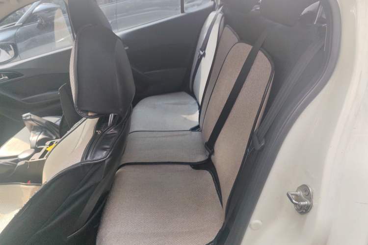 Used Mazda 3 Axela 2014 Sedan 1.5L Automatic Luxury Model Left Rear Seat