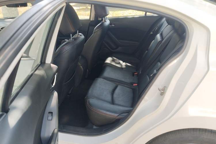 Used Mazda 3 Axela 2014 Sedan 1.5L Automatic Comfort Model Left Rear Seat