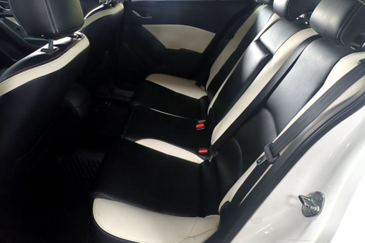 Used Mazda 3 Axela 2014 Sedan 1.5L Automatic Comfort Model Left Rear Seat