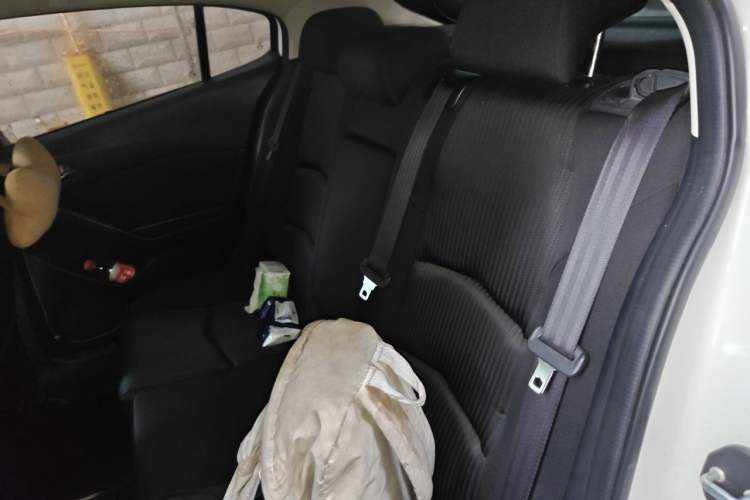 Used Mazda 3 Axela 2014 Hatchback 1.5L Manual Comfort Model Left Rear Seat
