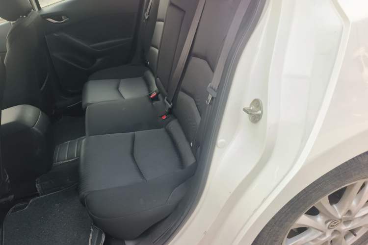 Used Mazda 3 Axela 2014 Sedan 1.5L Manual Comfort Model Left Rear Seat