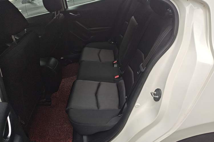 Used Mazda 3 Axela 2014 Sedan 1.5L Automatic Comfort Model Left Rear Seat
