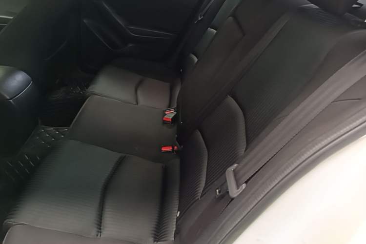 Used Mazda 3 Axela 2014 Sedan 1.5L Automatic Comfort Model Left Rear Seat