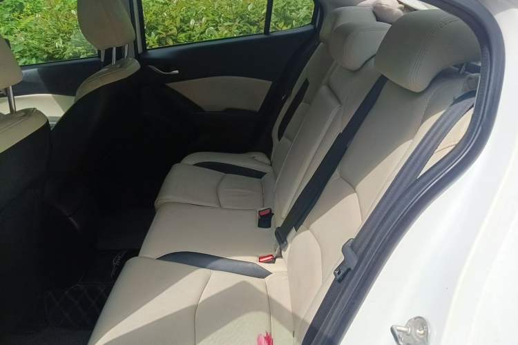 Used Mazda 3 Axela 2014 Sedan 2.0L Automatic Flagship Model Left Rear Seat