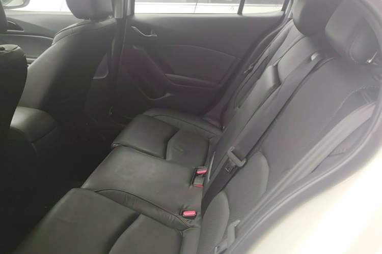Used Mazda 3 Axela 2014 Hatchback 2.0L Automatic Flagship Model Left Rear Seat