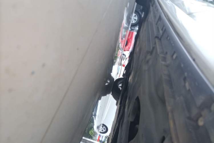 Used Mazda 3 Axela 2014 Sedan 2.0L Automatic Sport Model Left Side Sill