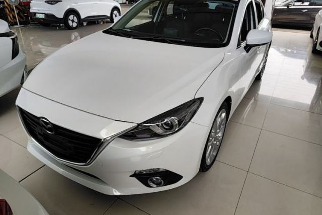 Used Mazda 3 Axela 2014 Hatchback 2.0L Automatic Flagship Model