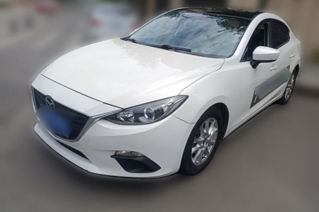 Used Mazda 3 Axela 2014 Sedan 1.5L Manual Comfort Model