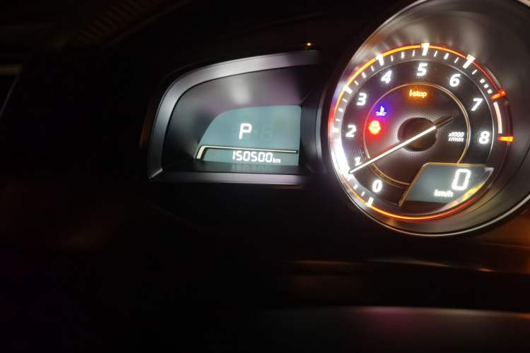 Used Mazda 3 Axela 2014 Sedan 2.0L Automatic Flagship Model Odometer Close Up