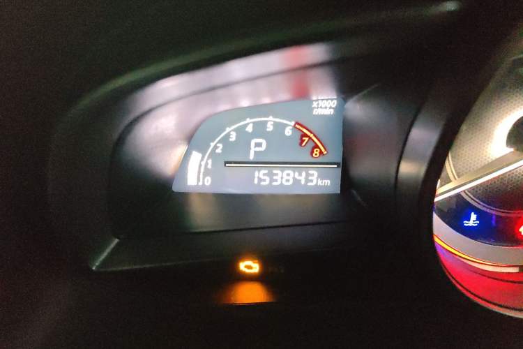 Used Mazda 3 Axela 2014 Sedan 1.5L Automatic Luxury Model Odometer Close Up