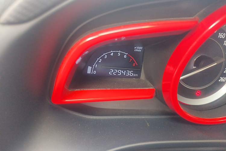 Used Mazda 3 Axela 2014 Sedan 1.5L Manual Comfort Model Odometer Close Up