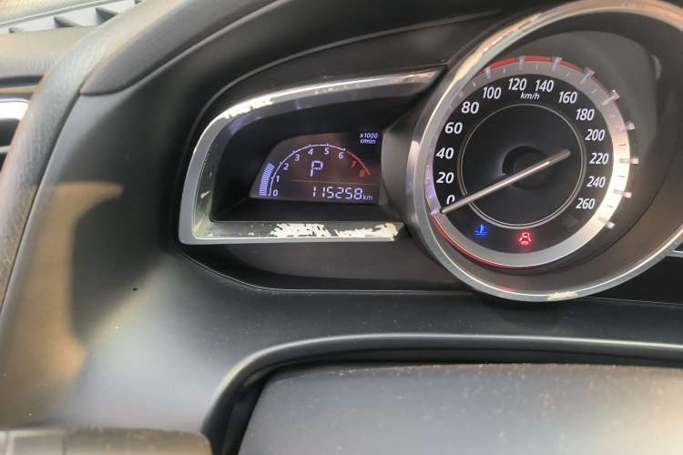 Used Mazda 3 Axela 2014 Sedan 1.5L Automatic Comfort Model Odometer Close Up