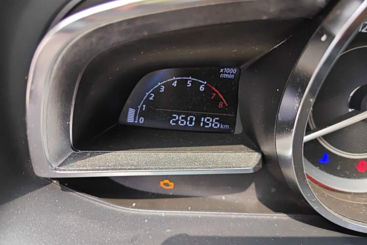 Used Mazda 3 Axela 2014 Sedan 1.5L Manual Comfort Model Odometer Close Up