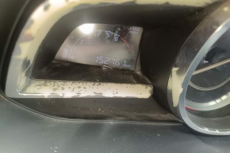 Used Mazda 3 Axela 2014 Sedan 1.5L Manual Comfort Model Odometer Close Up
