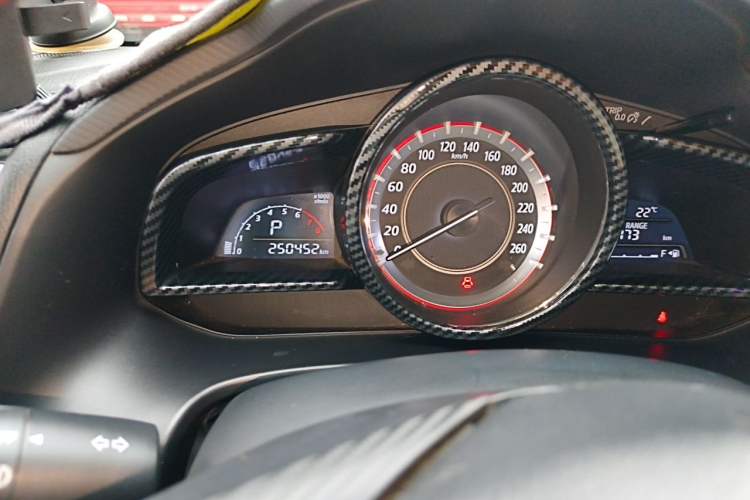 Used Mazda 3 Axela 2014 Sedan 1.5L Automatic Prestige Model Odometer Close Up