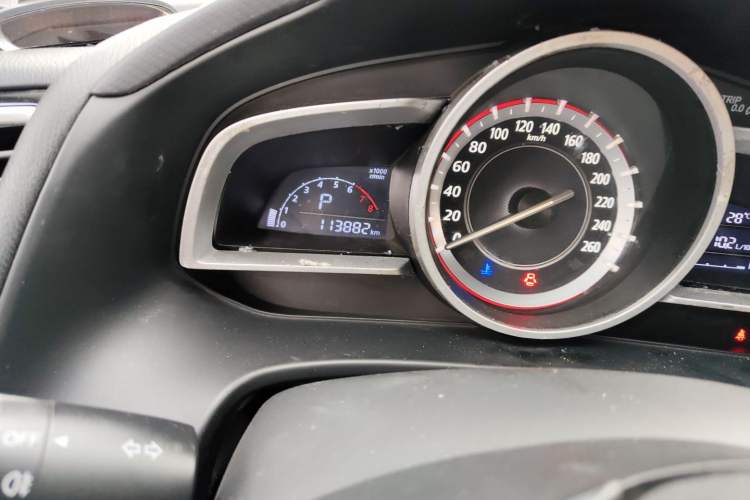 Used Mazda 3 Axela 2014 Sedan 1.5L Automatic Comfort Model Odometer Close Up