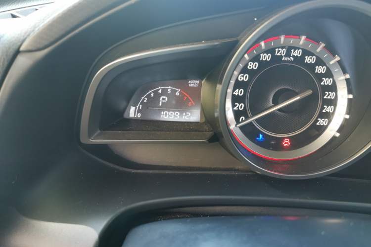 Used Mazda 3 Axela 2014 Sedan 1.5L Automatic Prestige Model Odometer Close Up