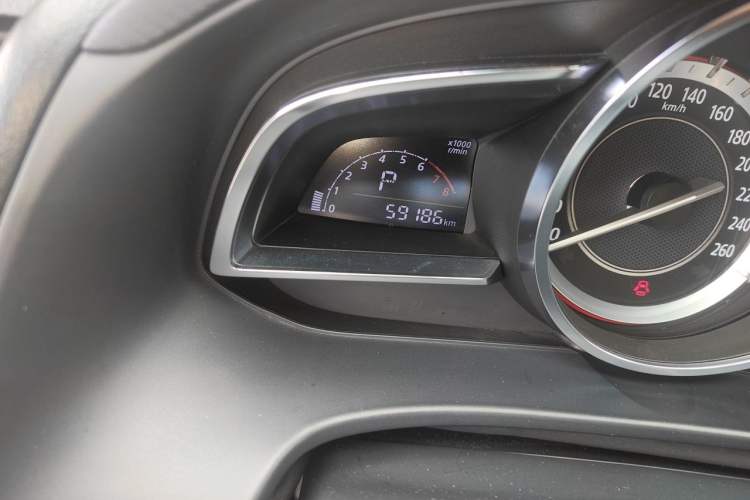 Used Mazda 3 Axela 2014 Sedan 1.5L Automatic Comfort Model Odometer Close Up