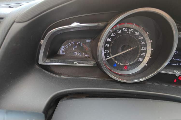 Used Mazda 3 Axela 2014 Sedan 1.5L Automatic Comfort Model Odometer Close Up