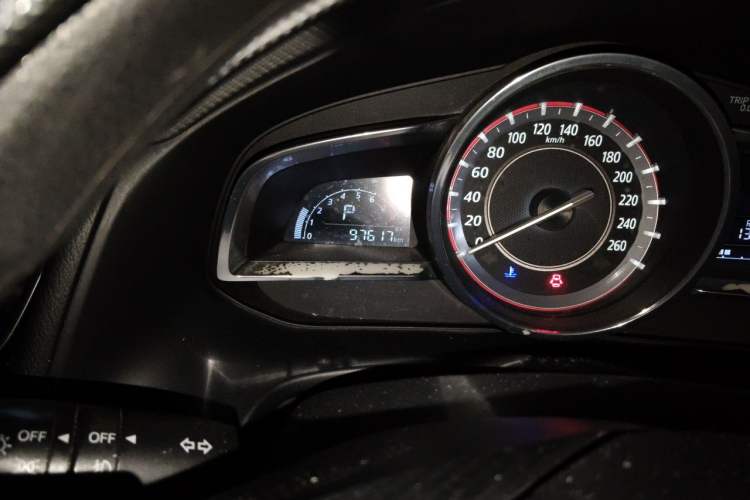 Used Mazda 3 Axela 2014 Sedan 1.5L Automatic Luxury Model Odometer Close Up
