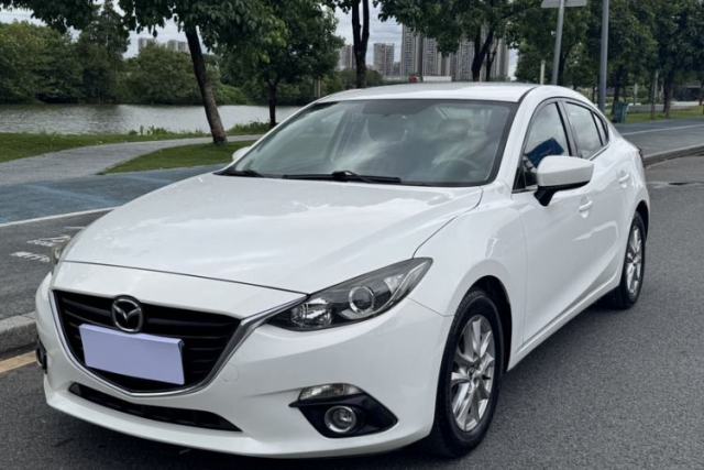 Used Mazda 3 Axela 2014 Sedan 1.5L Automatic Comfort Model