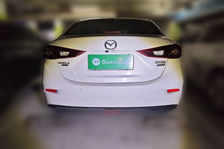 Used Mazda 3 Axela 2014 Sedan 1.5L Automatic Luxury Model Rear