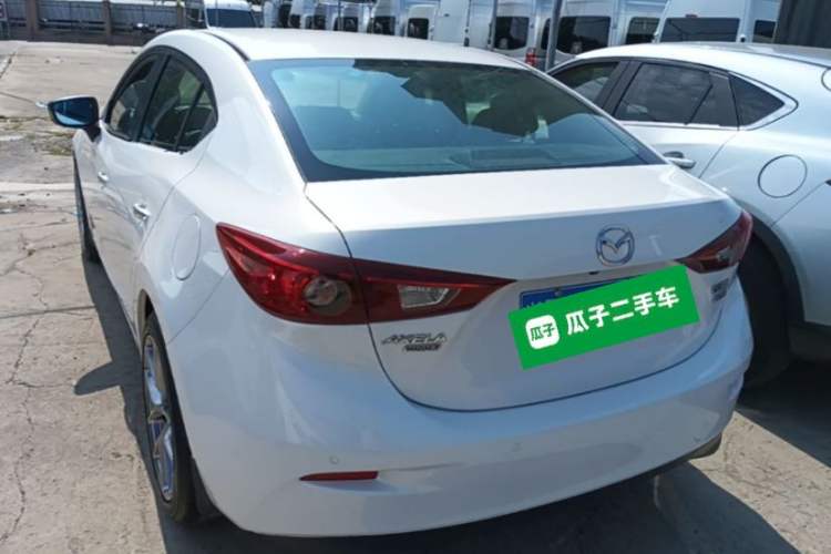 Used Mazda 3 Axela 2014 Sedan 2.0L Automatic Flagship Model Rear Left 45 Deg
