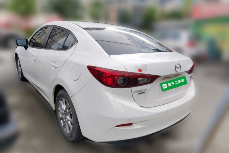 Used Mazda 3 Axela 2014 Sedan 1.5L Automatic Comfort Model Rear Left 45 Deg