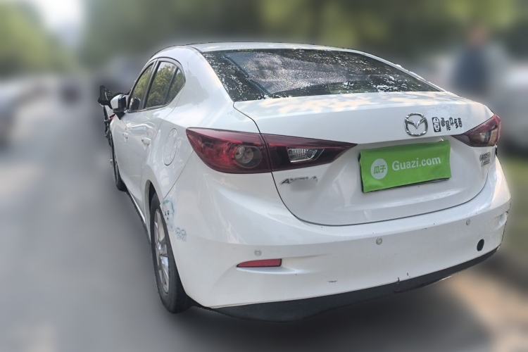 Used Mazda 3 Axela 2014 Sedan 1.5L Manual Comfort Model Rear Left 45 Deg