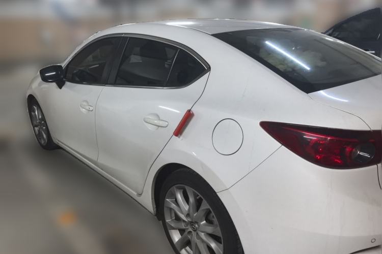 Used Mazda 3 Axela 2014 Sedan 2.0L Automatic Sport Model Rear Left 45 Deg