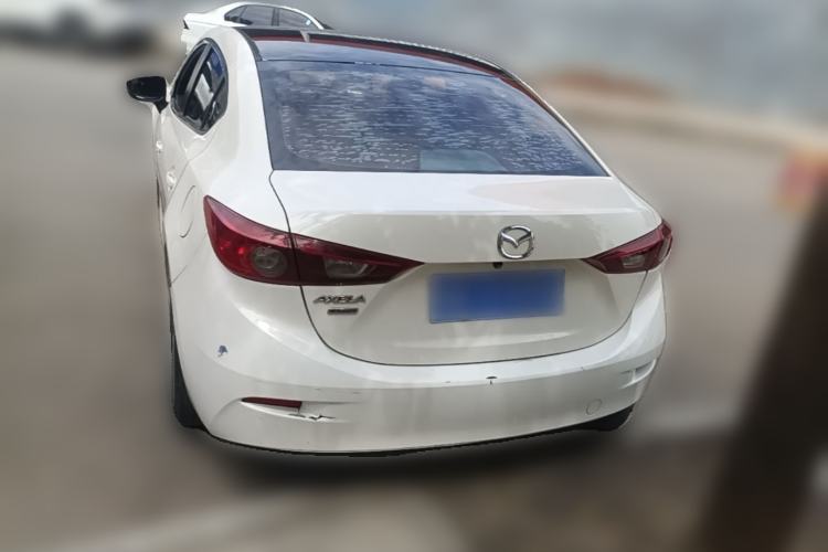 Used Mazda 3 Axela 2014 Sedan 1.5L Manual Comfort Model Rear