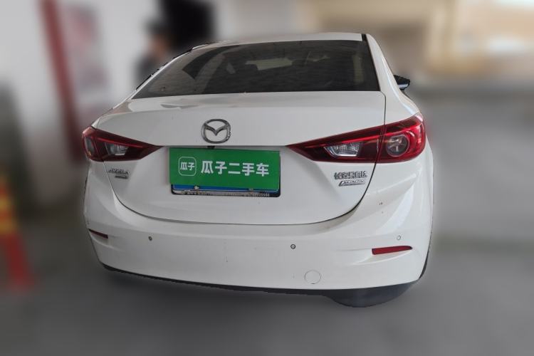 Used Mazda 3 Axela 2014 Sedan 1.5L Automatic Luxury Model Rear