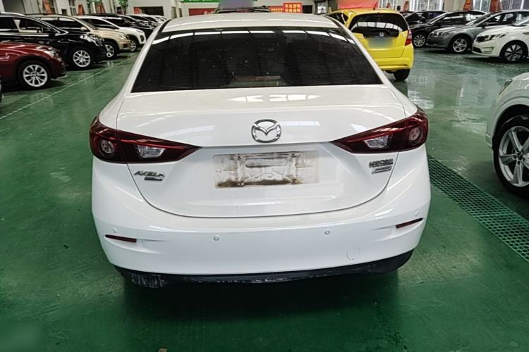 Used Mazda 3 Axela 2014 Sedan 1.5L Automatic Comfort Model Rear