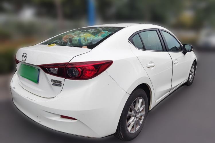 Used Mazda 3 Axela 2014 Sedan 1.5L Manual Comfort Model Rear Right 45 Deg