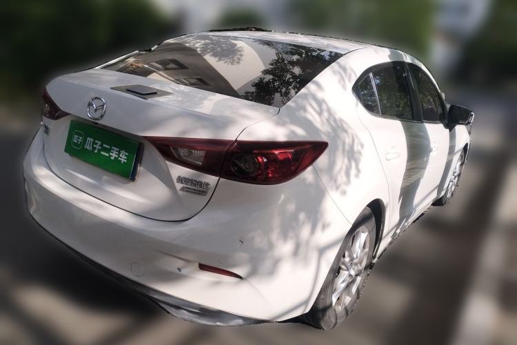 Used Mazda 3 Axela 2014 Sedan 1.5L Automatic Luxury Model Rear Right 45 Deg