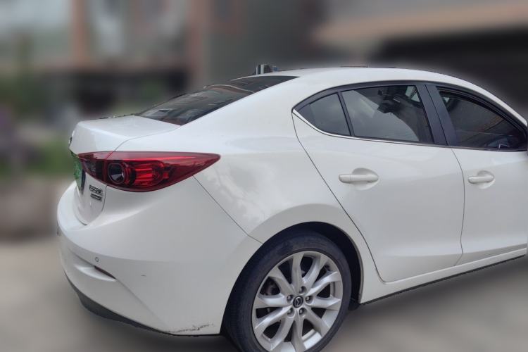 Used Mazda 3 Axela 2014 Sedan 2.0L Automatic Sport Model Rear Right 45 Deg